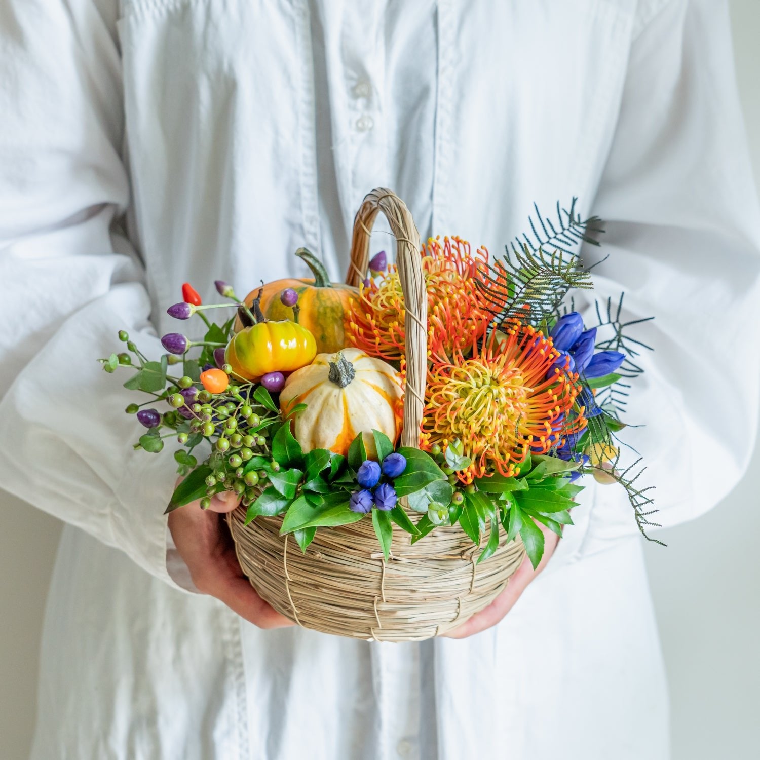 ハロウィンギフト2024をオーダーするならFlower&Plants tette │ 「手から手へ、想いを運ぶフラワーショップ」【板橋駅徒歩4分】【熟練フローリスト夫婦が運営】【最短2営業日で発送】【24時間365日注文OK】【ギフトは3300円〜】フラワーギフトを手から手へ、想いを込めたブーケやアレンジメントで大切な人に感謝と愛情を。シーンや用途に合わせて選びやすい豊富な種