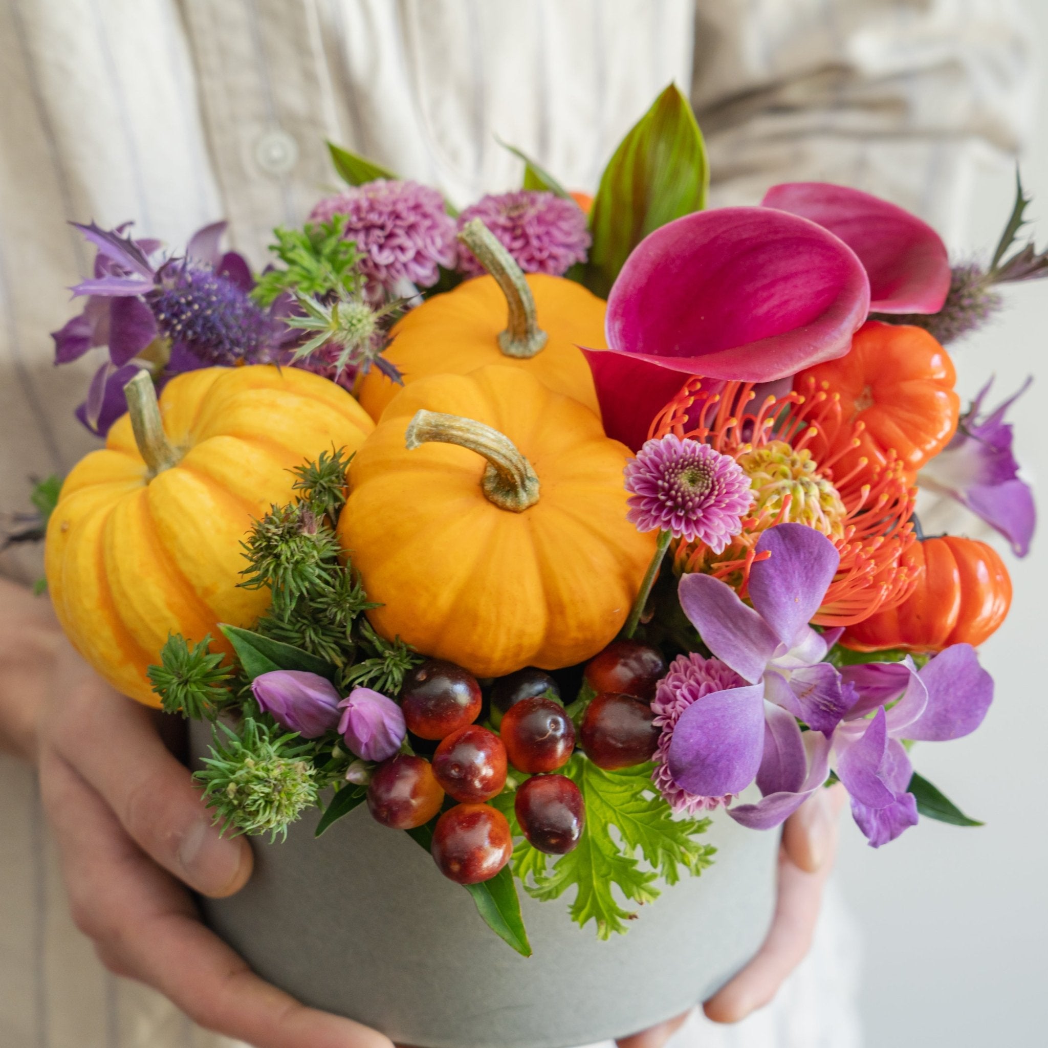 ハロウィンギフト2025をオーダーするならFlower&Plants tette │ 「手から手へ、想いを運ぶフラワーショップ」【板橋駅徒歩4分】【熟練フローリスト夫婦が運営】【最短2営業日で発送】【24時間365日注文OK】【ギフトは3300円〜】フラワーギフトを手から手へ、想いを込めたブーケやアレンジメントで大切な人に感謝と愛情を。シーンや用途に合わせて選びやすい豊富な種