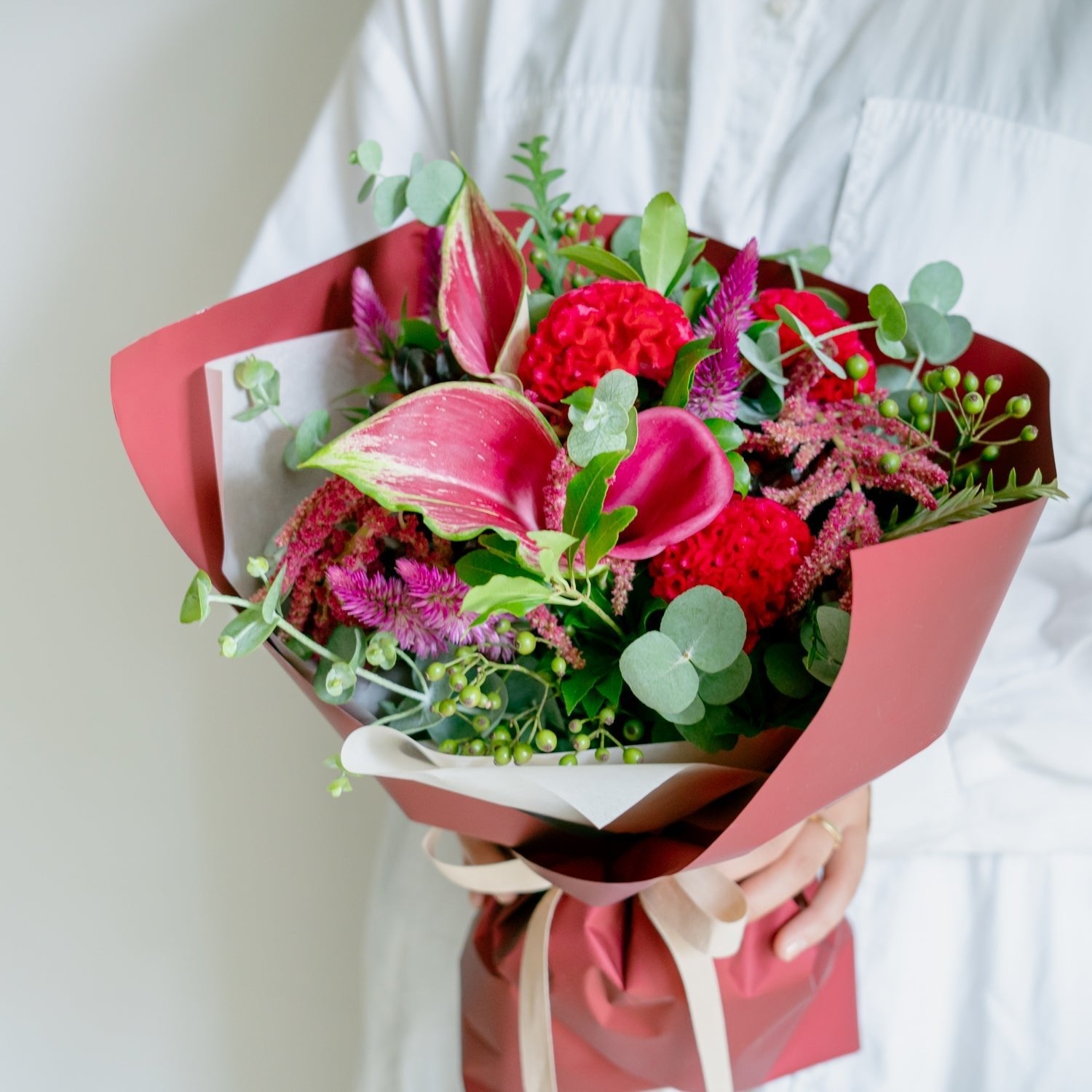 ケイトウのギフトをオーダーするならFlower&Plants tette │ 「手から手へ、想いを運ぶフラワーショップ」【板橋駅徒歩4分】【熟練フローリスト夫婦が運営】【最短2営業日で発送】【24時間365日注文OK】【ギフトは3300円〜】フラワーギフトを手から手へ、想いを込めたブーケやアレンジメントで大切な人に感謝と愛情を。シーンや用途に合わせて選びやすい豊富な種
