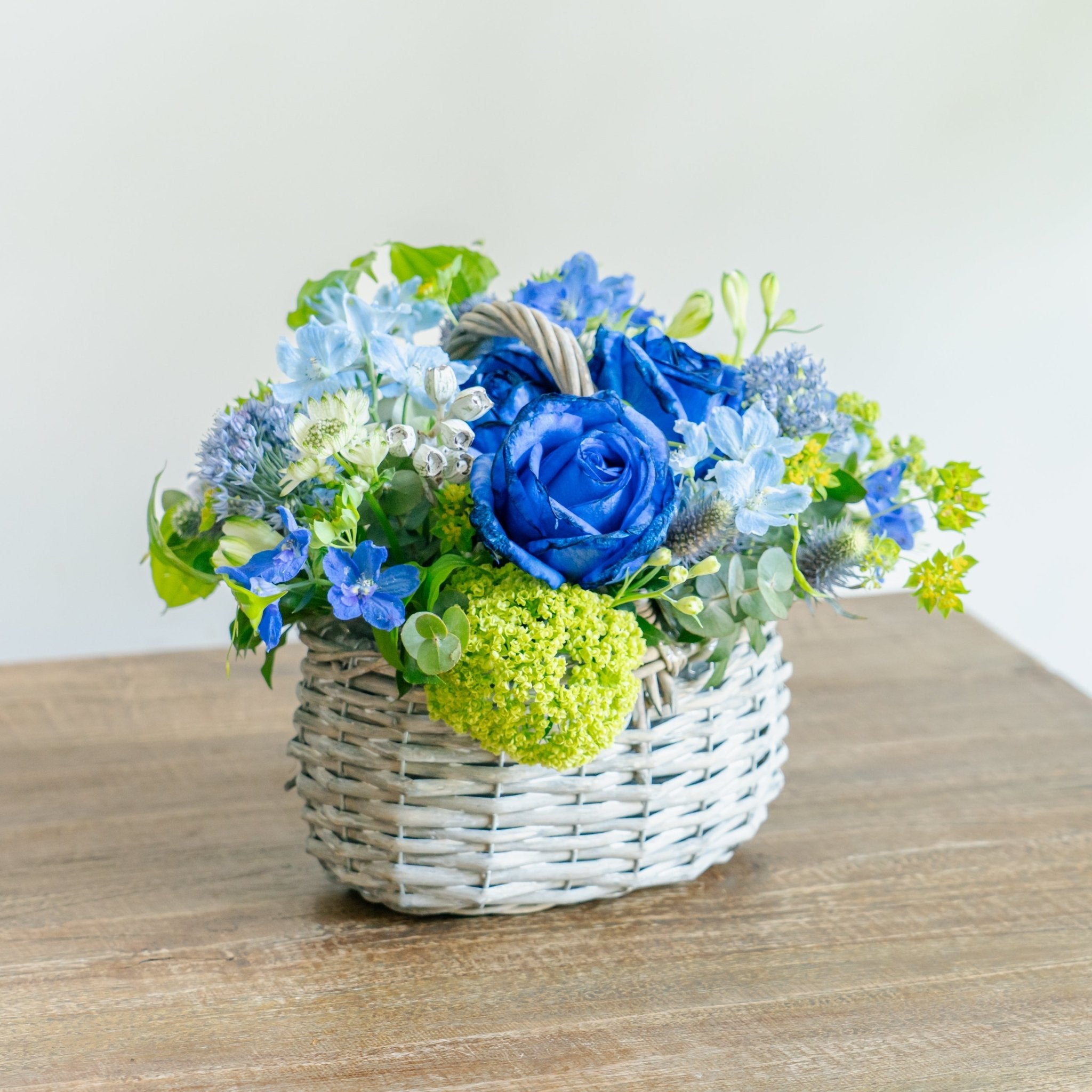 父の日ギフトをオーダーするならFlower&Plants tette │ 「手から手へ、想いを運ぶフラワーショップ」【板橋駅徒歩4分】【熟練フローリスト夫婦が運営】【最短2営業日で発送】【24時間365日注文OK】【ギフトは3300円〜】フラワーギフトを手から手へ、想いを込めたブーケやアレンジメントで大切な人に感謝と愛情を。シーンや用途に合わせて選びやすい豊富な種