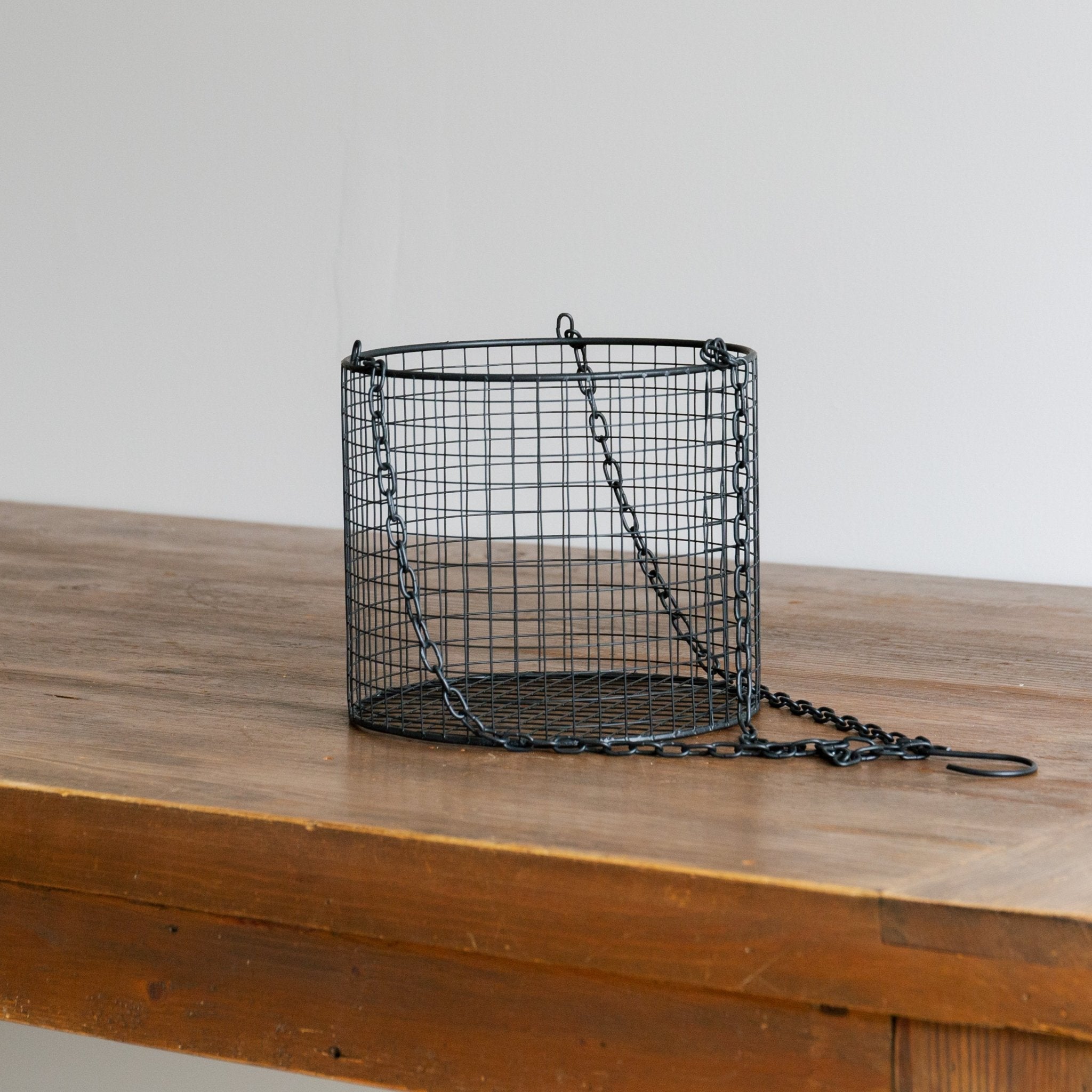 ハンキングワイヤーバスケットをオーダーするならFlower&Plants tette │ 「手から手へ、想いを運ぶフラワーショップ」【板橋駅徒歩4分】【熟練フローリスト夫婦が運営】【最短2営業日で発送】【24時間365日注文OK】【ギフトは3300円〜】フラワーギフトを手から手へ、想いを込めたブーケやアレンジメントで大切な人に感謝と愛情を。シーンや用途に合わせて選びやすい豊富な種