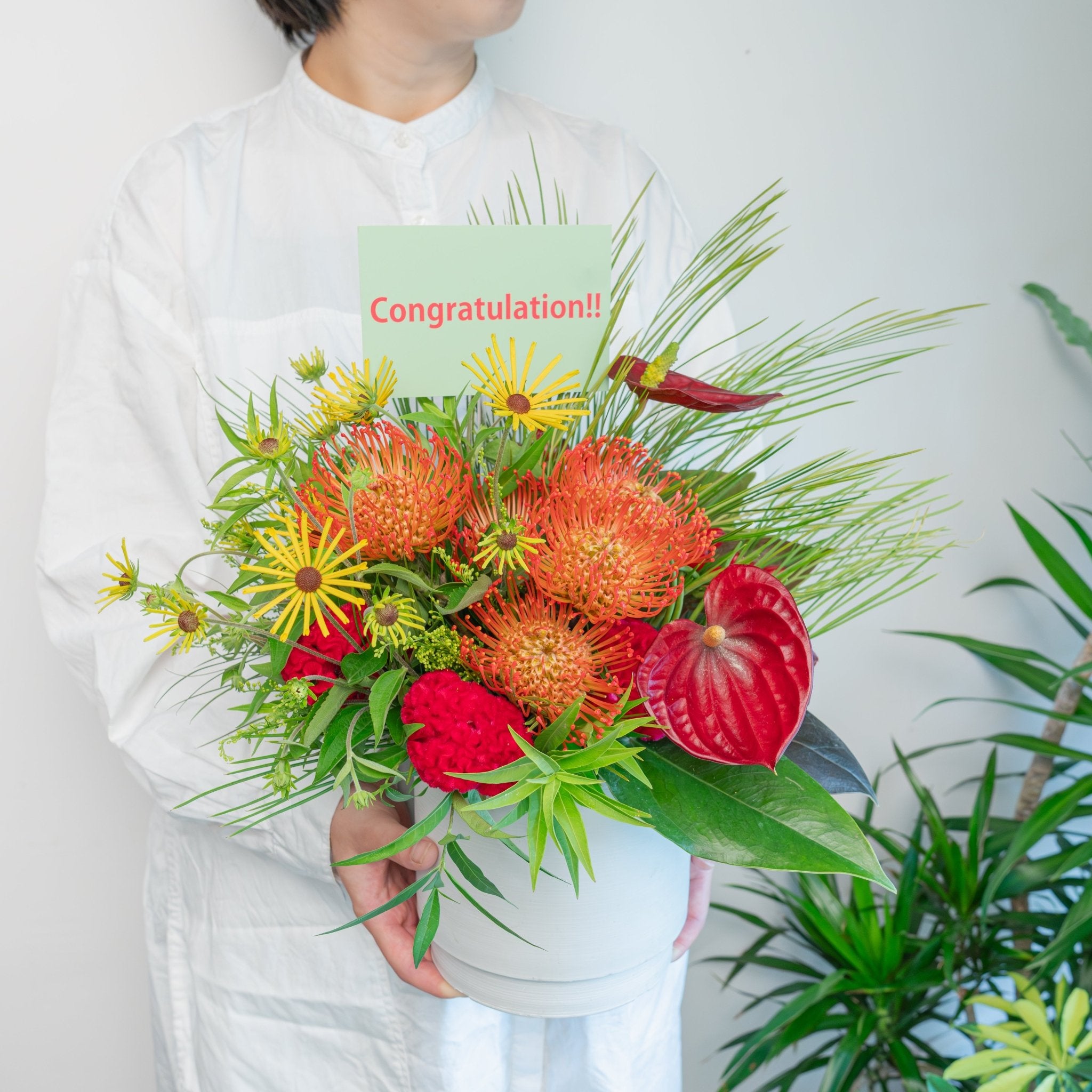 ピンクッションのギフトをオーダーするならFlower&Plants tette │ 「手から手へ、想いを運ぶフラワーショップ」【板橋駅徒歩4分】【熟練フローリスト夫婦が運営】【最短2営業日で発送】【24時間365日注文OK】【ギフトは3300円〜】フラワーギフトを手から手へ、想いを込めたブーケやアレンジメントで大切な人に感謝と愛情を。シーンや用途に合わせて選びやすい豊富な種