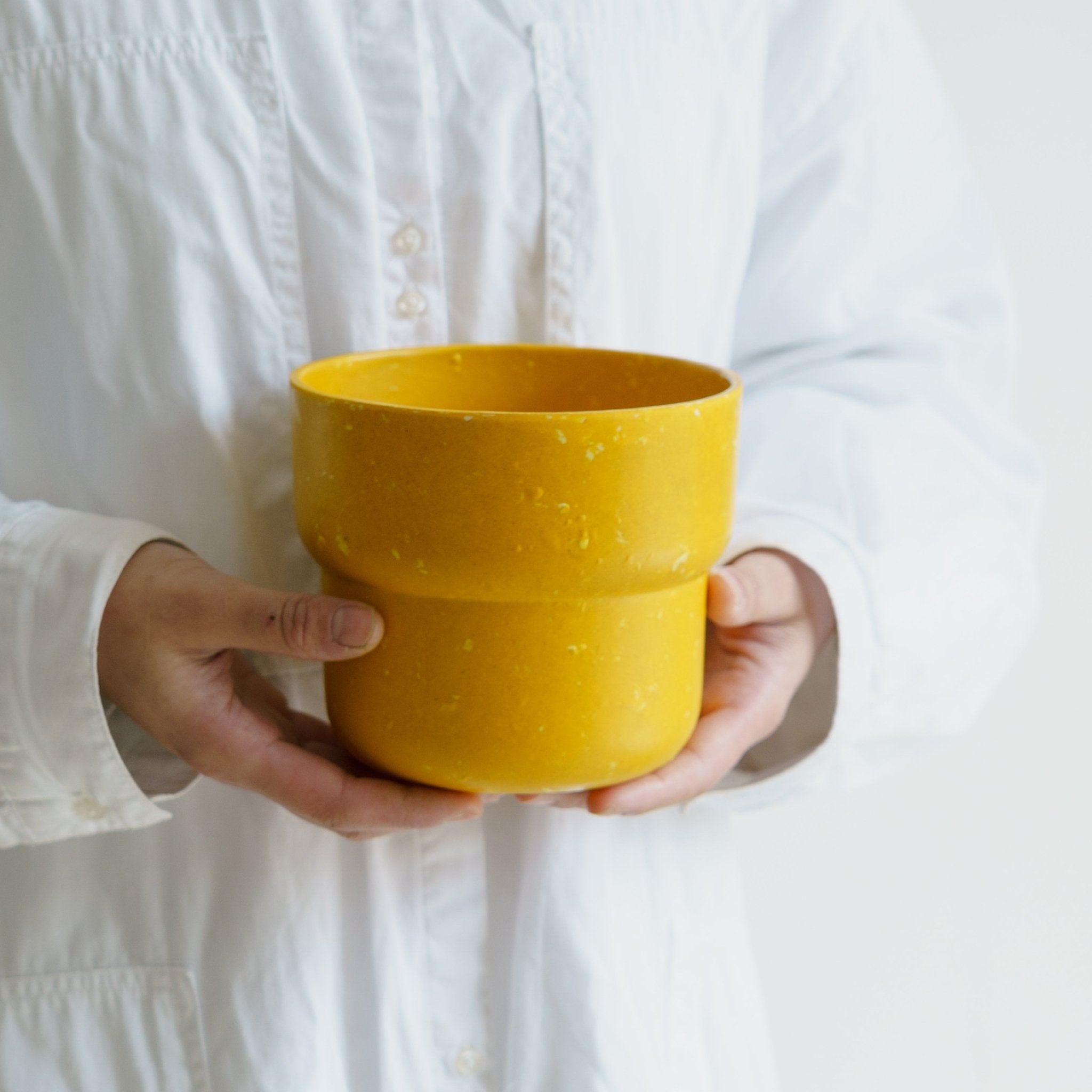 エコチップペインターポットをオーダーするならFlower&Plants tette │ 「手から手へ、想いを運ぶフラワーショップ」【板橋駅徒歩4分】【熟練フローリスト夫婦が運営】【最短2営業日で発送】【24時間365日注文OK】【ギフトは3300円〜】フラワーギフトを手から手へ、想いを込めたブーケやアレンジメントで大切な人に感謝と愛情を。シーンや用途に合わせて選びやすい豊富な種