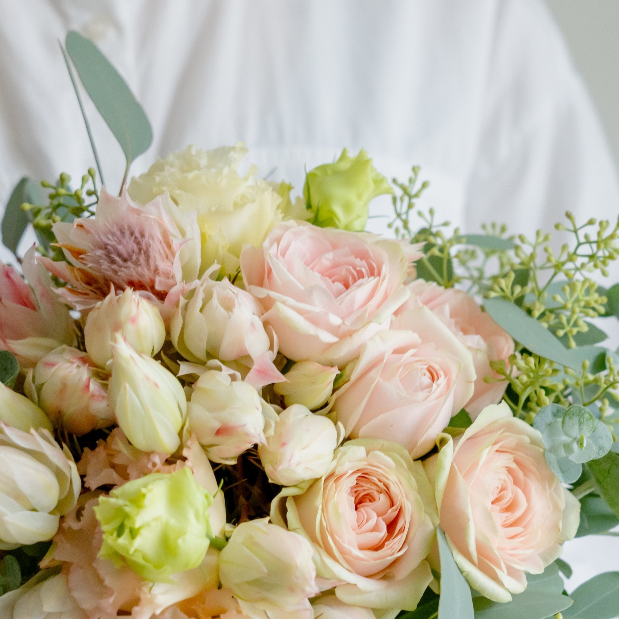 セルリアのギフトをオーダーするならFlower&Plants tette │ 「手から手へ、想いを運ぶフラワーショップ」【板橋駅徒歩4分】【熟練フローリスト夫婦が運営】【最短2営業日で発送】【24時間365日注文OK】【ギフトは3300円〜】フラワーギフトを手から手へ、想いを込めたブーケやアレンジメントで大切な人に感謝と愛情を。シーンや用途に合わせて選びやすい豊富な種