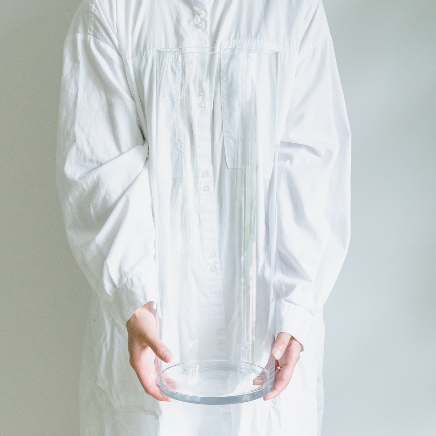 ガラス シリンダーをオーダーするならFlower&Plants tette │ 「手から手へ、想いを運ぶフラワーショップ」【板橋駅徒歩4分】【熟練フローリスト夫婦が運営】【最短2営業日で発送】【24時間365日注文OK】【ギフトは3300円〜】フラワーギフトを手から手へ、想いを込めたブーケやアレンジメントで大切な人に感謝と愛情を。シーンや用途に合わせて選びやすい豊富な種