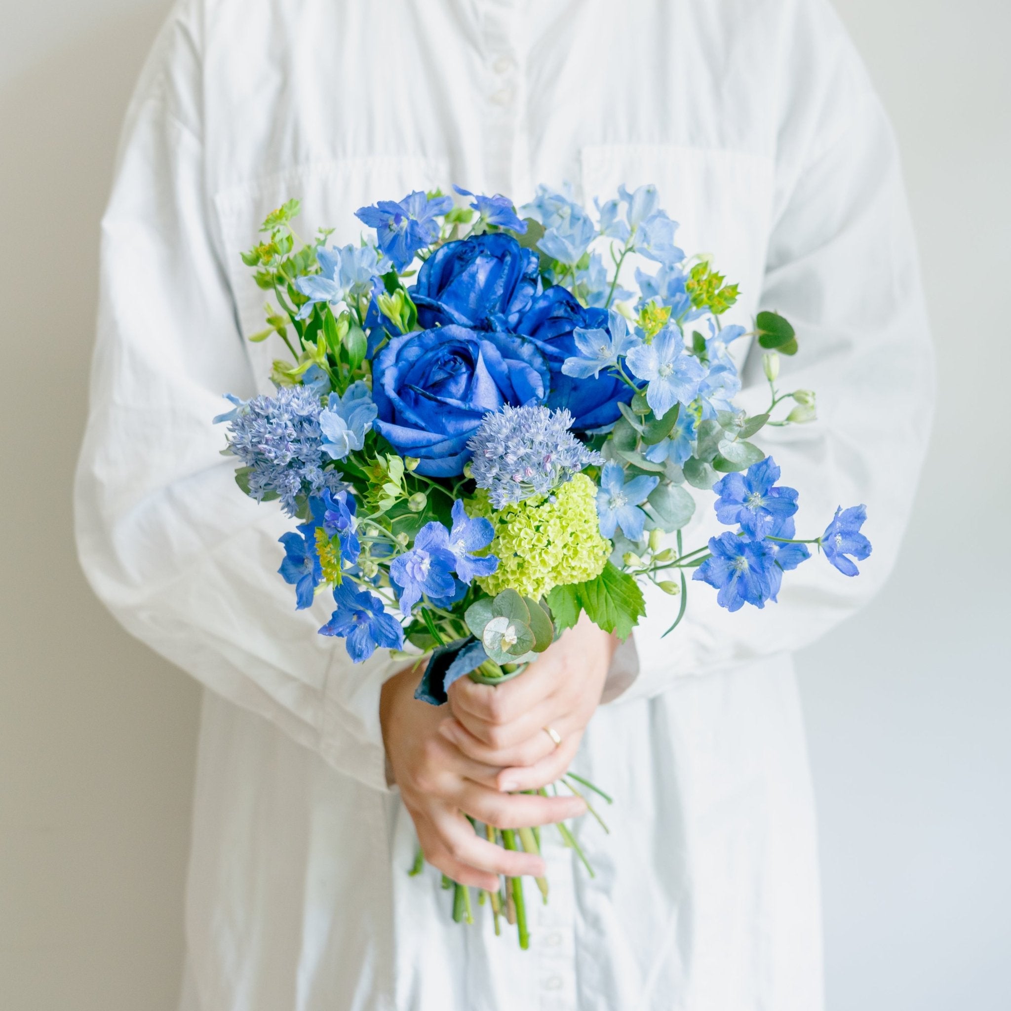 父の日ギフトをオーダーするならFlower&Plants tette │ 「手から手へ、想いを運ぶフラワーショップ」【板橋駅徒歩4分】【熟練フローリスト夫婦が運営】【最短2営業日で発送】【24時間365日注文OK】【ギフトは3300円〜】フラワーギフトを手から手へ、想いを込めたブーケやアレンジメントで大切な人に感謝と愛情を。シーンや用途に合わせて選びやすい豊富な種