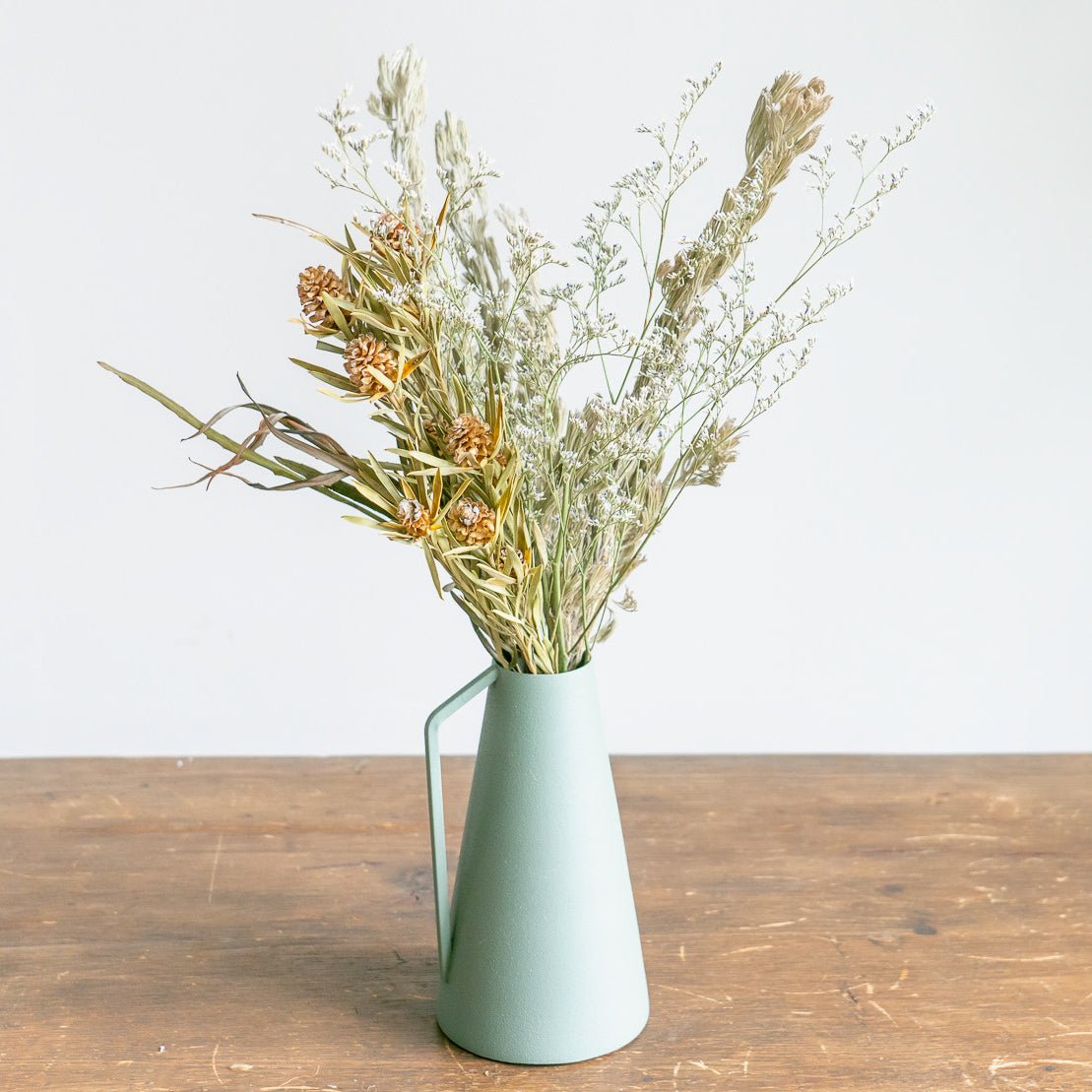 ドライフラワーの定期便をオーダーするならFlower&Plants tette │ 「手から手へ、想いを運ぶフラワーショップ」【板橋駅徒歩4分】【熟練フローリスト夫婦が運営】【最短2営業日で発送】【24時間365日注文OK】【ギフトは3300円〜】フラワーギフトを手から手へ、想いを込めたブーケやアレンジメントで大切な人に感謝と愛情を。シーンや用途に合わせて選びやすい豊富な種