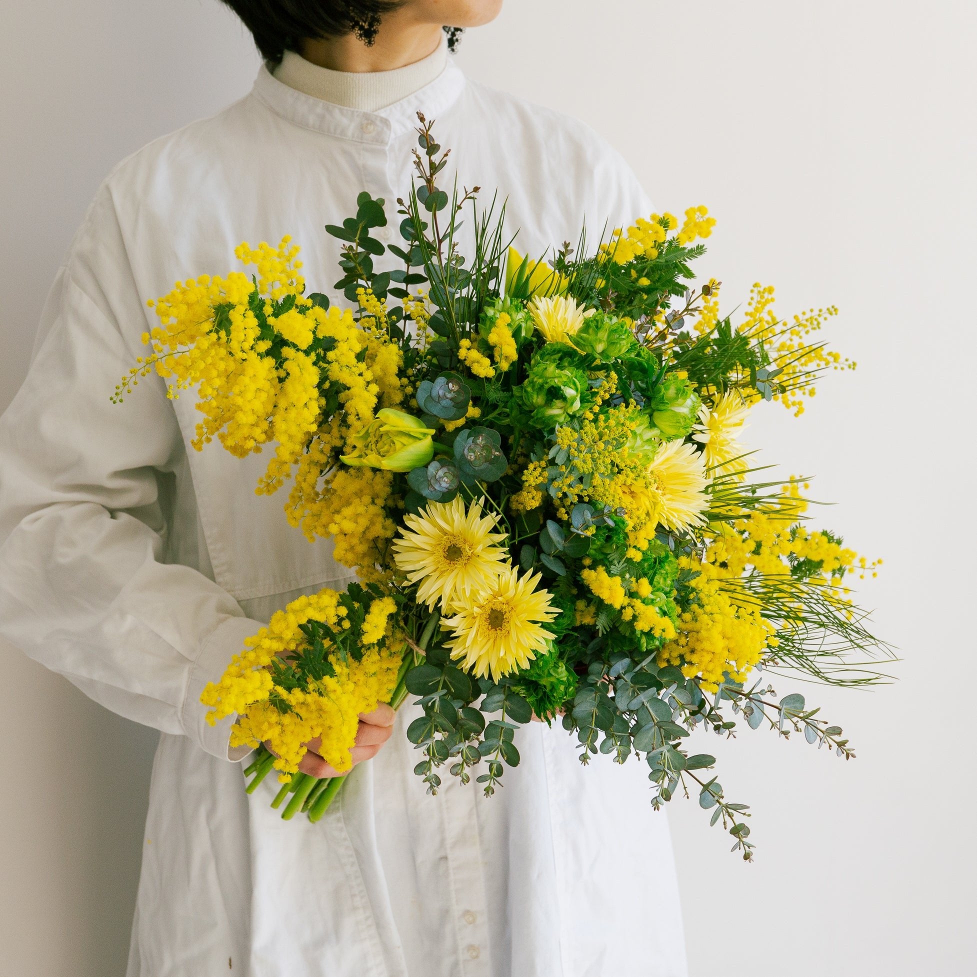 ミモザのギフトをオーダーするならFlower&Plants tette │ 「手から手へ、想いを運ぶフラワーショップ」【板橋駅徒歩4分】【熟練フローリスト夫婦が運営】【最短2営業日で発送】【24時間365日注文OK】【ギフトは3300円〜】フラワーギフトを手から手へ、想いを込めたブーケやアレンジメントで大切な人に感謝と愛情を。シーンや用途に合わせて選びやすい豊富な種