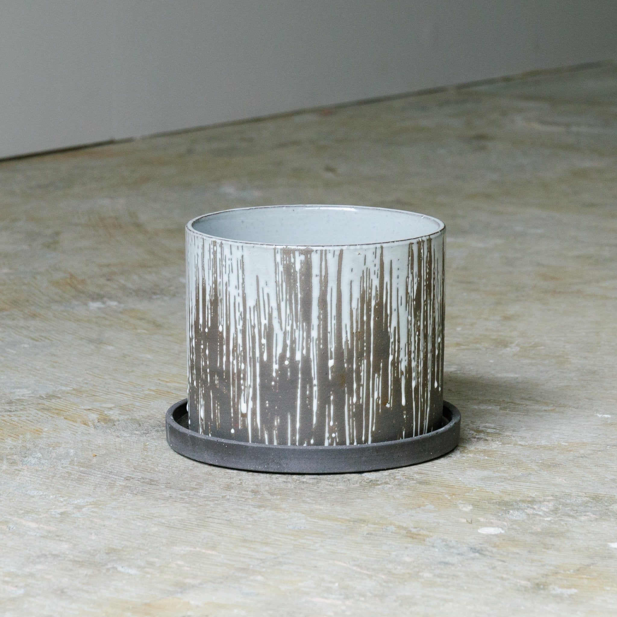 ベイト ラウンドをオーダーするならFlower&Plants tette │ 「手から手へ、想いを運ぶフラワーショップ」【板橋駅徒歩4分】【熟練フローリスト夫婦が運営】【最短2営業日で発送】【24時間365日注文OK】【ギフトは3300円〜】フラワーギフトを手から手へ、想いを込めたブーケやアレンジメントで大切な人に感謝と愛情を。シーンや用途に合わせて選びやすい豊富な種