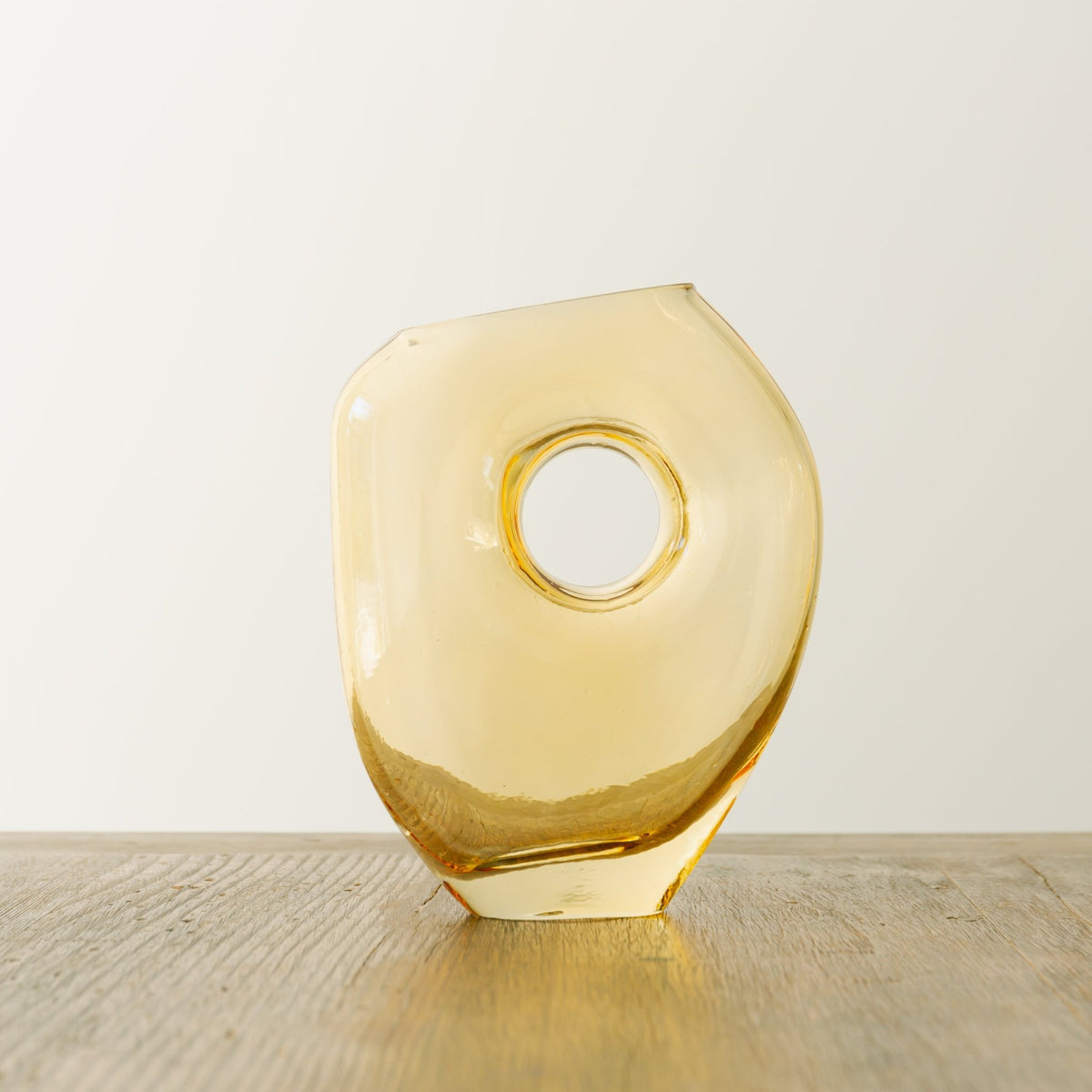 【welms.】 Onkalo Vase (A)をオーダーするならFlower&Plants tette │ 「手から手へ、想いを運ぶフラワーショップ」【板橋駅徒歩4分】【熟練フローリスト夫婦が運営】【最短2営業日で発送】【24時間365日注文OK】【ギフトは3300円〜】フラワーギフトを手から手へ、想いを込めたブーケやアレンジメントで大切な人に感謝と愛情を。シーンや用途に合わせて選びやすい豊富な種