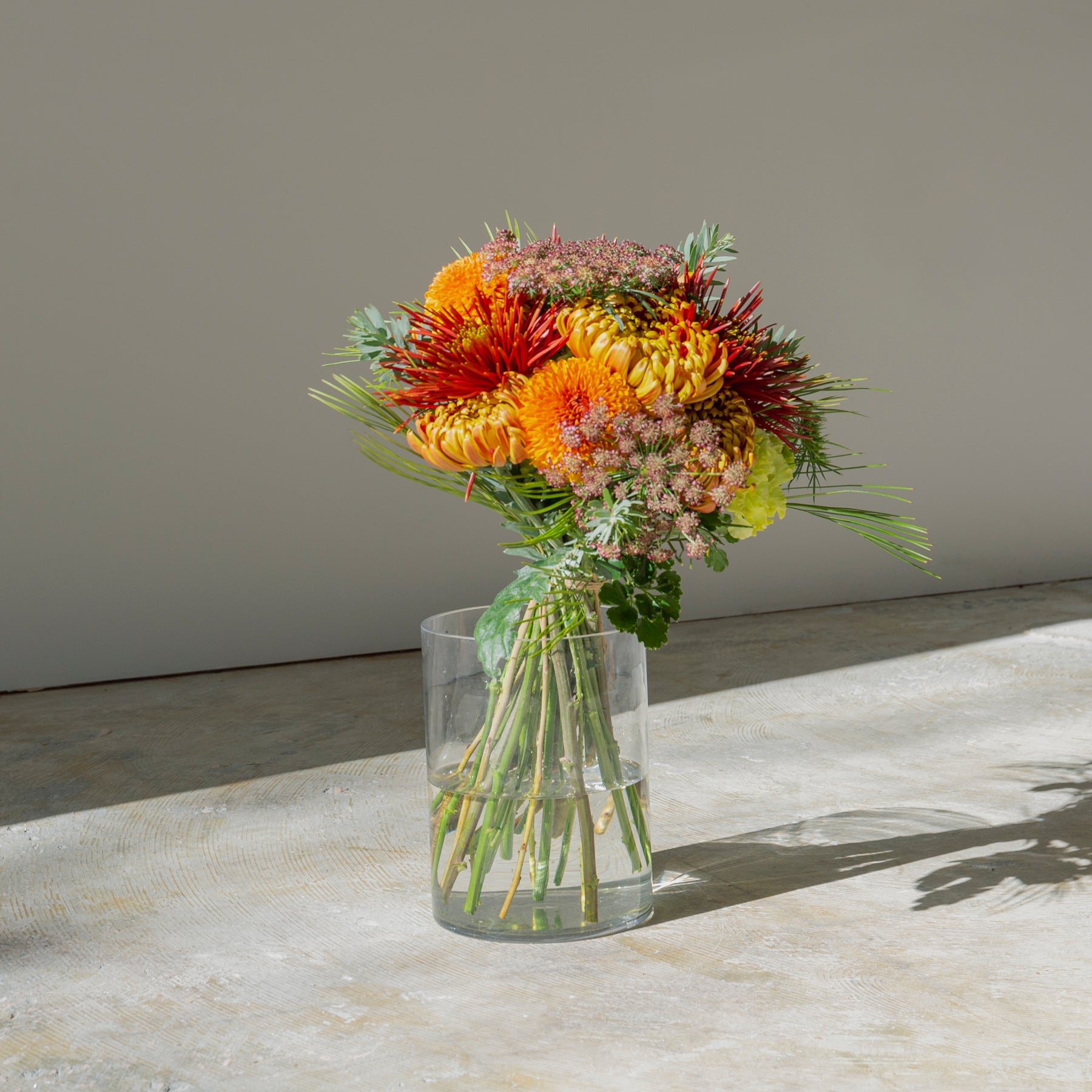 マムのギフトをオーダーするならFlower&Plants tette │ 「手から手へ、想いを運ぶフラワーショップ」【板橋駅徒歩4分】【熟練フローリスト夫婦が運営】【最短2営業日で発送】【24時間365日注文OK】【ギフトは3300円〜】フラワーギフトを手から手へ、想いを込めたブーケやアレンジメントで大切な人に感謝と愛情を。シーンや用途に合わせて選びやすい豊富な種