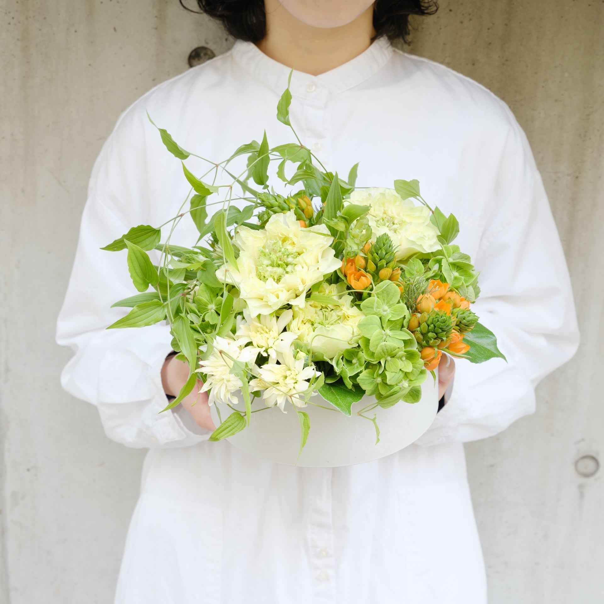 オーダーメイドフラワーアレンジメントをオーダーするならFlower&Plants tette │ 「手から手へ、想いを運ぶフラワーショップ」【板橋駅徒歩4分】【熟練フローリスト夫婦が運営】【最短2営業日で発送】【24時間365日注文OK】【ギフトは3300円〜】フラワーギフトを手から手へ、想いを込めたブーケやアレンジメントで大切な人に感謝と愛情を。シーンや用途に合わせて選びやすい豊富な種