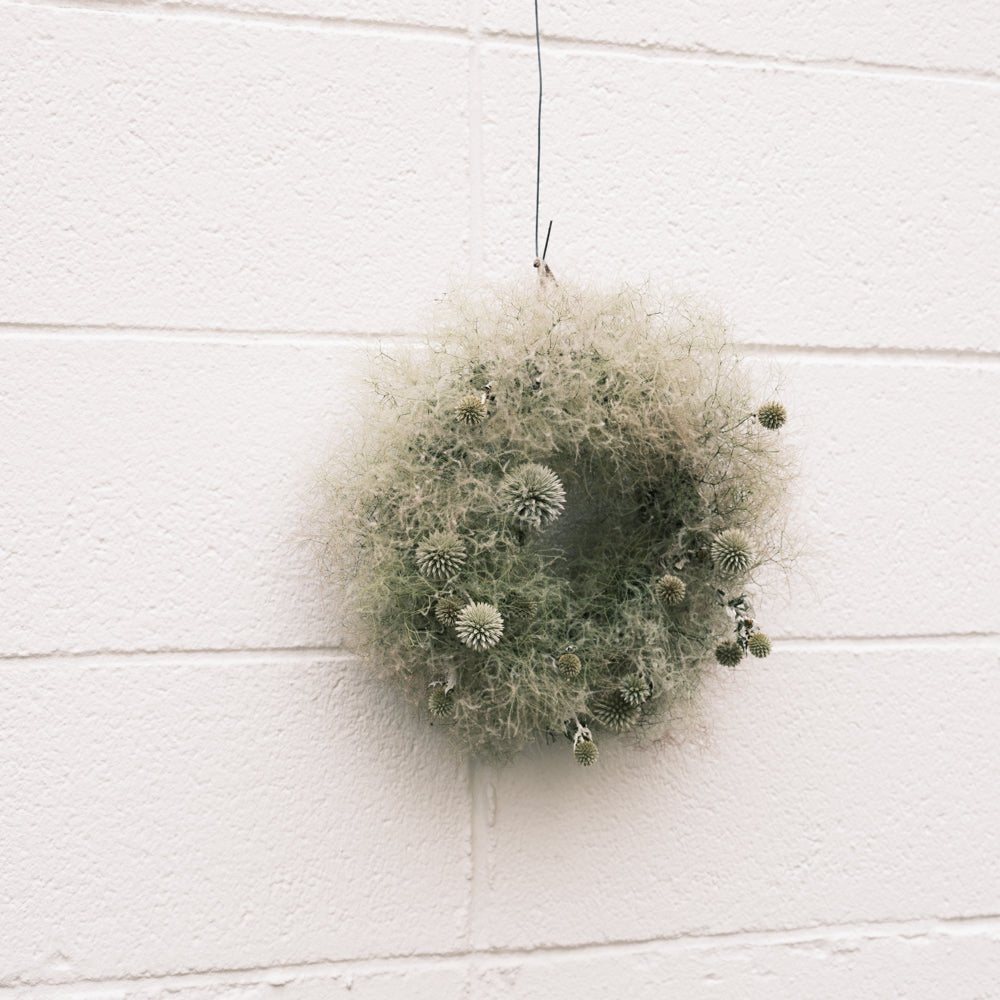 ドライリース スモークツリーをオーダーするならFlower&Plants tette │ 「手から手へ、想いを運ぶフラワーショップ」【板橋駅徒歩4分】【熟練フローリスト夫婦が運営】【最短2営業日で発送】【24時間365日注文OK】【ギフトは3300円〜】フラワーギフトを手から手へ、想いを込めたブーケやアレンジメントで大切な人に感謝と愛情を。シーンや用途に合わせて選びやすい豊富な種