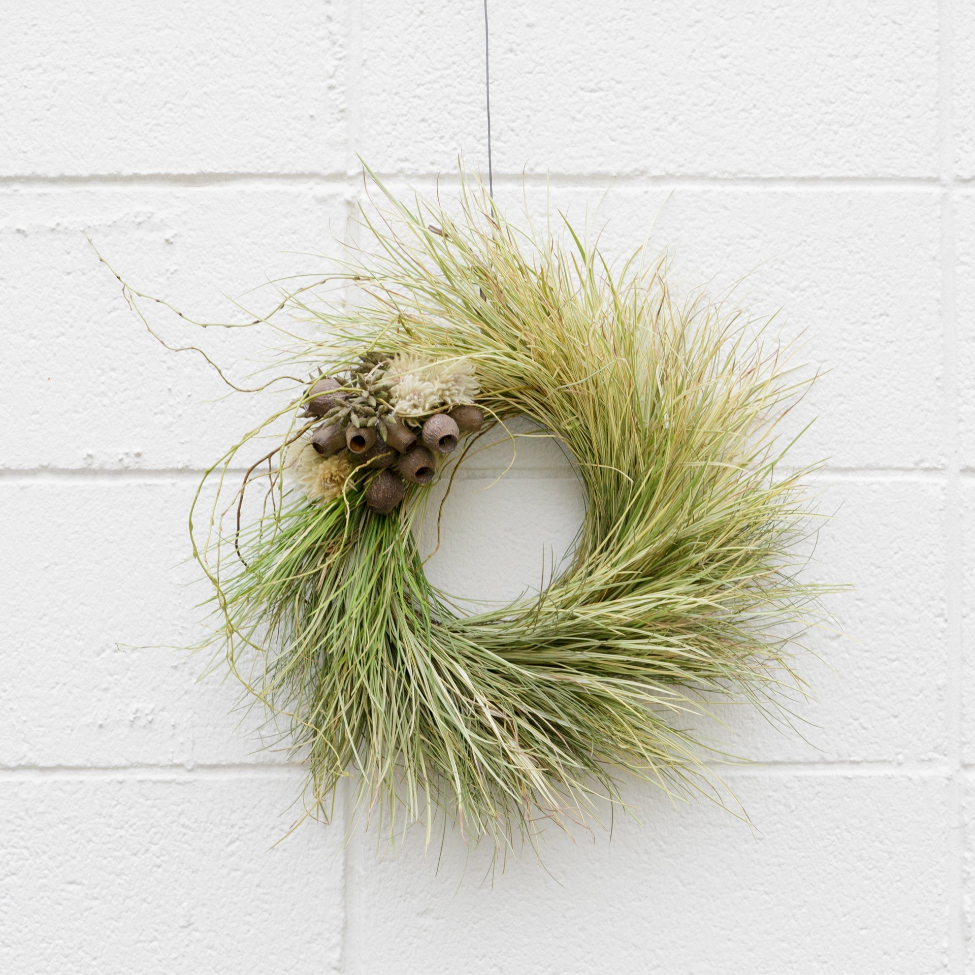 ドライリース グレベリアをオーダーするならFlower&Plants tette │ 「手から手へ、想いを運ぶフラワーショップ」【板橋駅徒歩4分】【熟練フローリスト夫婦が運営】【最短2営業日で発送】【24時間365日注文OK】【ギフトは3300円〜】フラワーギフトを手から手へ、想いを込めたブーケやアレンジメントで大切な人に感謝と愛情を。シーンや用途に合わせて選びやすい豊富な種