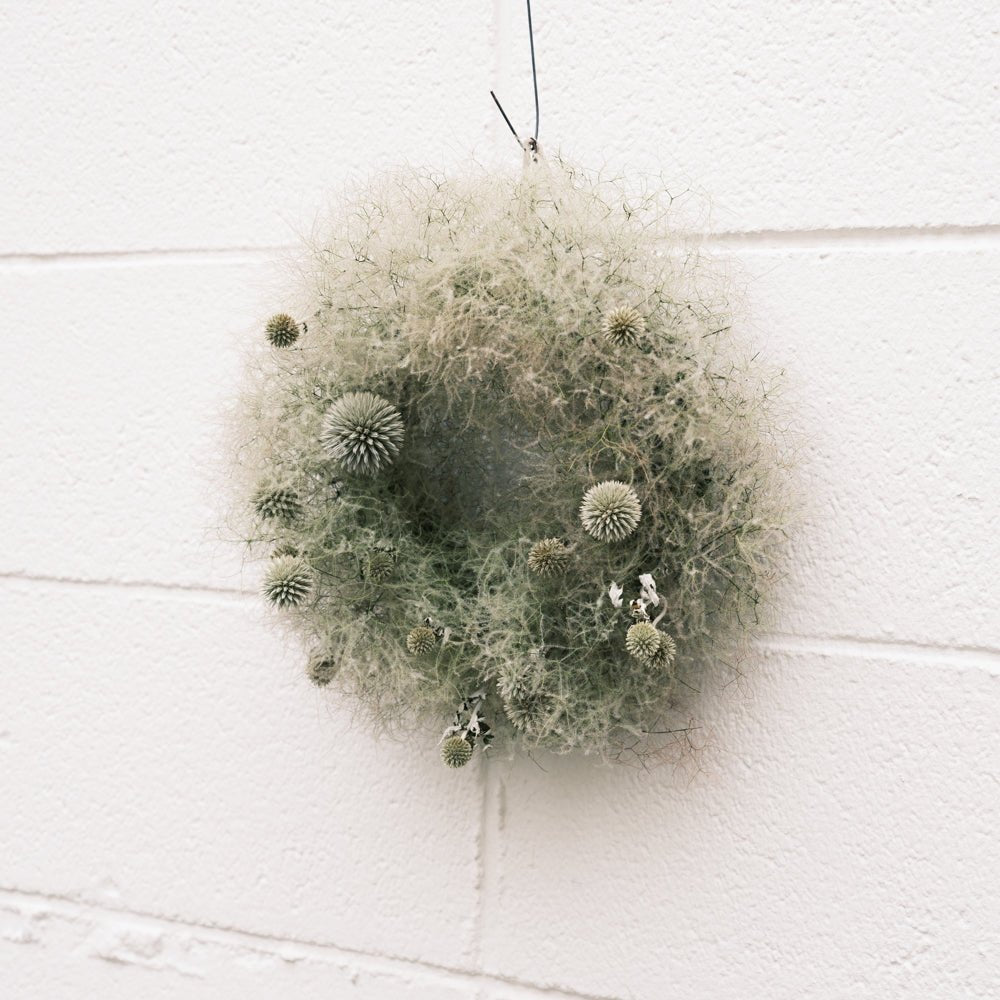 ドライリース スモークツリーをオーダーするならFlower&Plants tette │ 「手から手へ、想いを運ぶフラワーショップ」【板橋駅徒歩4分】【熟練フローリスト夫婦が運営】【最短2営業日で発送】【24時間365日注文OK】【ギフトは3300円〜】フラワーギフトを手から手へ、想いを込めたブーケやアレンジメントで大切な人に感謝と愛情を。シーンや用途に合わせて選びやすい豊富な種