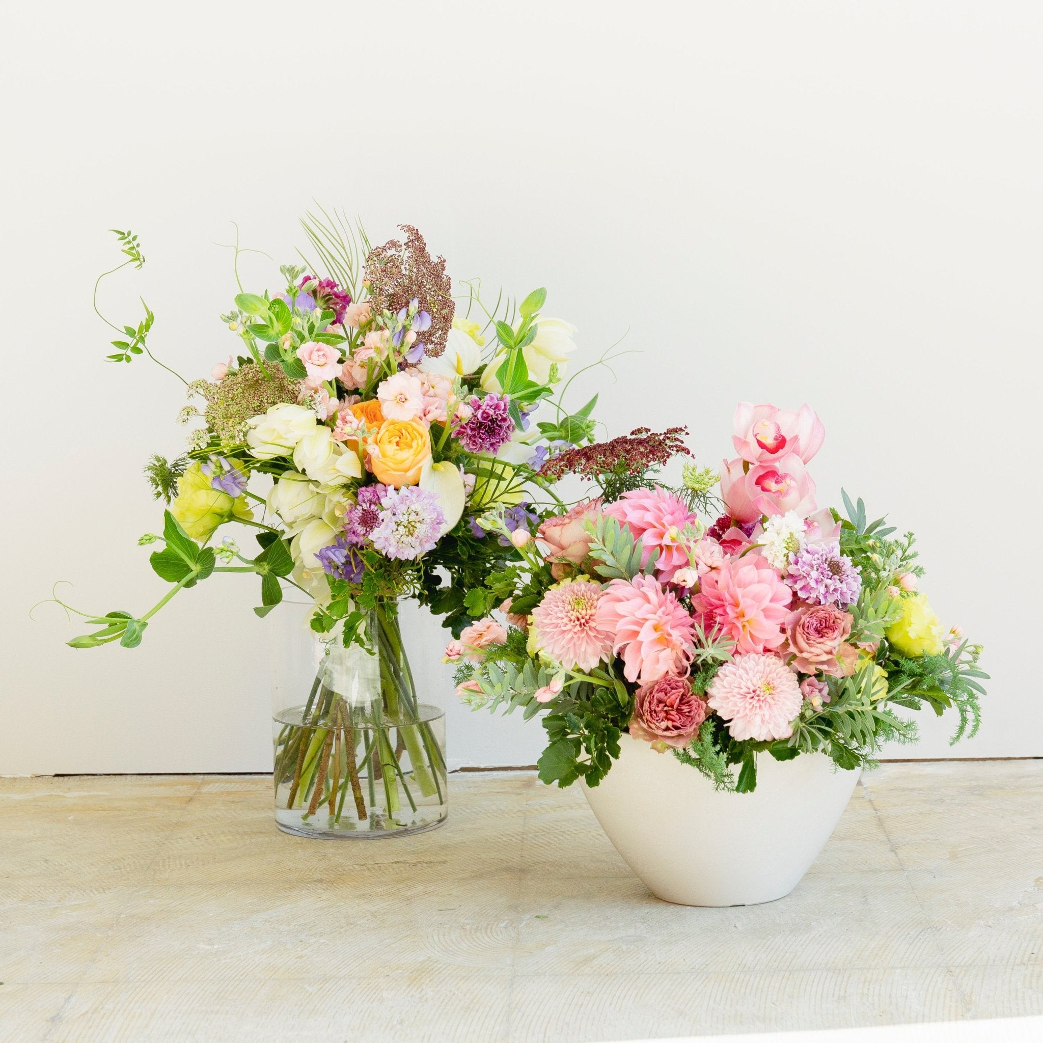 シンビジウムのギフトをオーダーするならFlower&Plants tette │ 「手から手へ、想いを運ぶフラワーショップ」【板橋駅徒歩4分】【熟練フローリスト夫婦が運営】【最短2営業日で発送】【24時間365日注文OK】【ギフトは3300円〜】フラワーギフトを手から手へ、想いを込めたブーケやアレンジメントで大切な人に感謝と愛情を。シーンや用途に合わせて選びやすい豊富な種