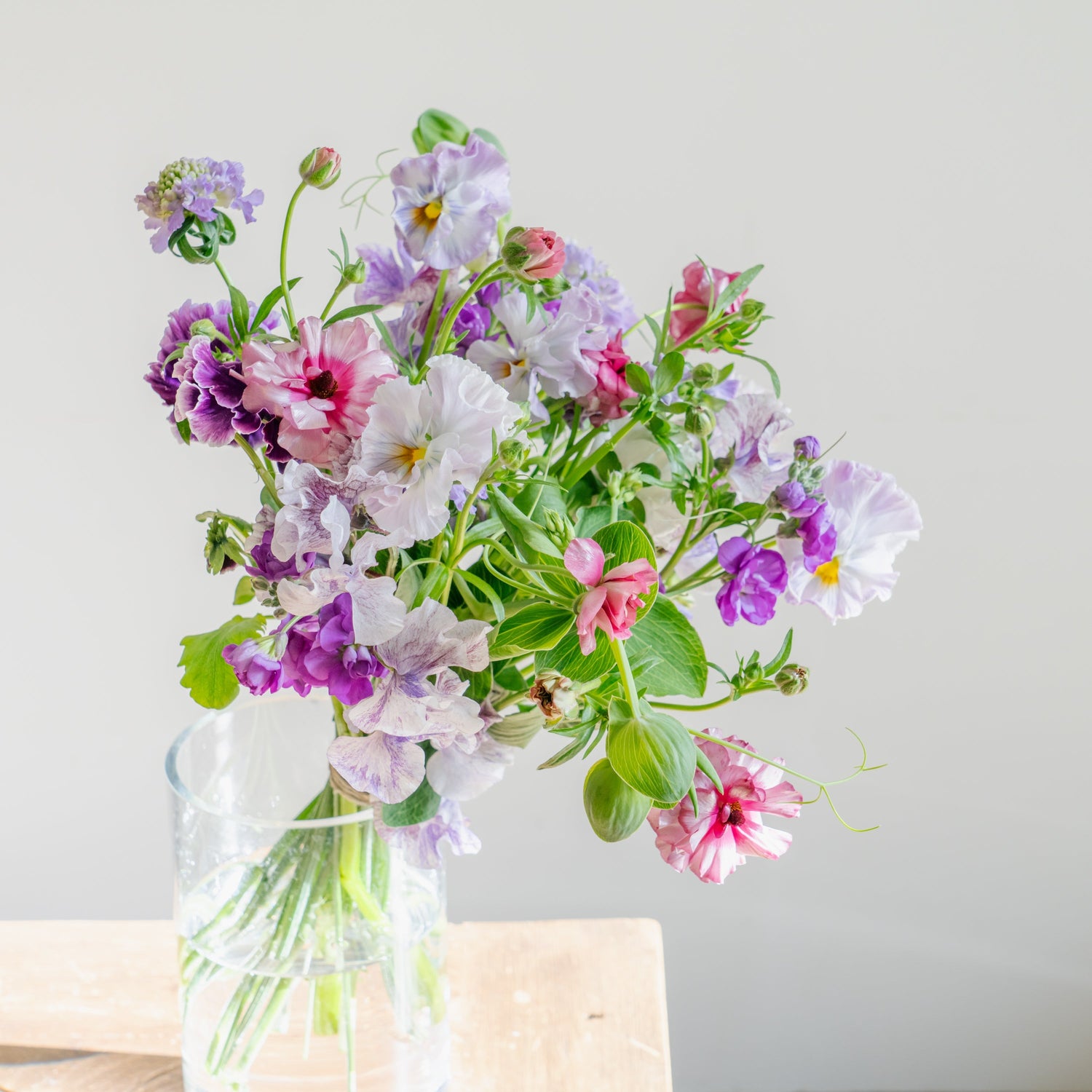 春のパープルブーケレッスンのお知らせです💐