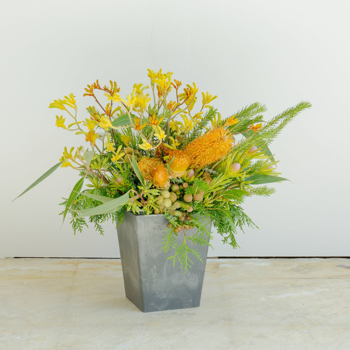 お祝いネイティブフラワーおまかせ11000をオーダーするならFlower&amp;Plants tette │ 「手から手へ、想いを運ぶフラワーショップ」【板橋駅徒歩4分】【熟練フローリスト夫婦が運営】【最短2営業日で発送】【24時間365日注文OK】【ギフトは3300円〜】フラワーギフトを手から手へ、想いを込めたブーケやアレンジメントで大切な人に感謝と愛情を。シーンや用途に合わせて選びやすい豊富な種
