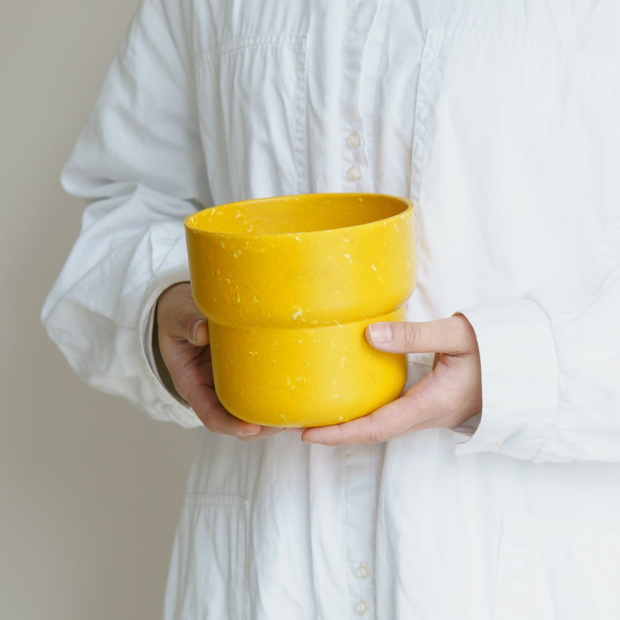 エコチップペインターポットをオーダーするならFlower&amp;Plants tette │ 「手から手へ、想いを運ぶフラワーショップ」【板橋駅徒歩4分】【熟練フローリスト夫婦が運営】【最短2営業日で発送】【24時間365日注文OK】【ギフトは3300円〜】フラワーギフトを手から手へ、想いを込めたブーケやアレンジメントで大切な人に感謝と愛情を。シーンや用途に合わせて選びやすい豊富な種