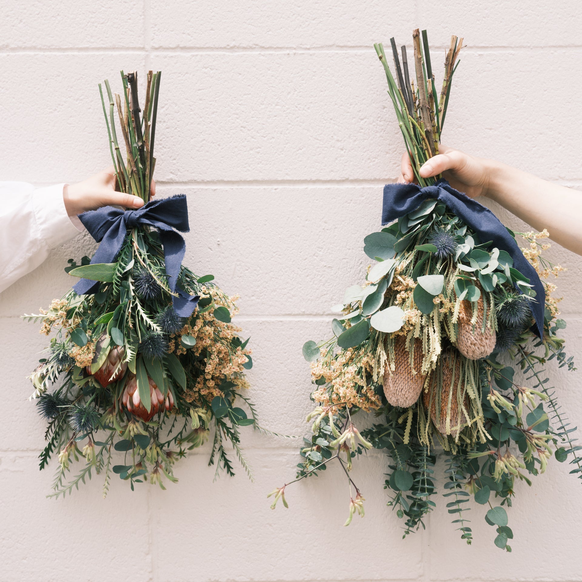 スワッグをオーダーするならFlower&amp;Plants tette │ 「手から手へ、想いを運ぶフラワーショップ」【板橋駅徒歩4分】【熟練フローリスト夫婦が運営】【最短2営業日で発送】【24時間365日注文OK】【ギフトは3300円〜】フラワーギフトを手から手へ、想いを込めたブーケやアレンジメントで大切な人に感謝と愛情を。シーンや用途に合わせて選びやすい豊富な種
