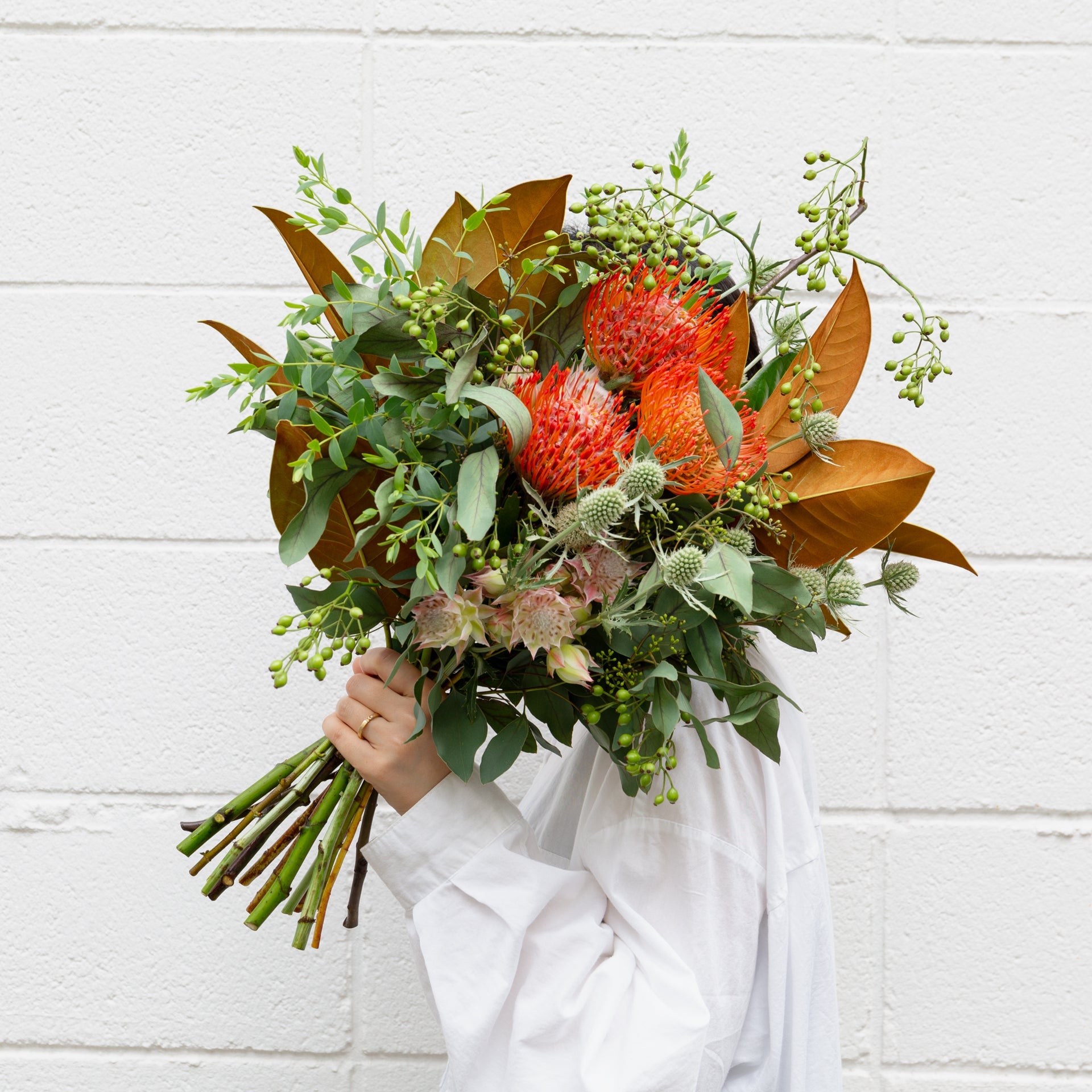 ピンクッションのブーケをオーダーするならFlower&amp;Plants tette │ 「手から手へ、想いを運ぶフラワーショップ」【板橋駅徒歩4分】【熟練フローリスト夫婦が運営】【最短2営業日で発送】【24時間365日注文OK】【ギフトは3300円〜】フラワーギフトを手から手へ、想いを込めたブーケやアレンジメントで大切な人に感謝と愛情を。シーンや用途に合わせて選びやすい豊富な種