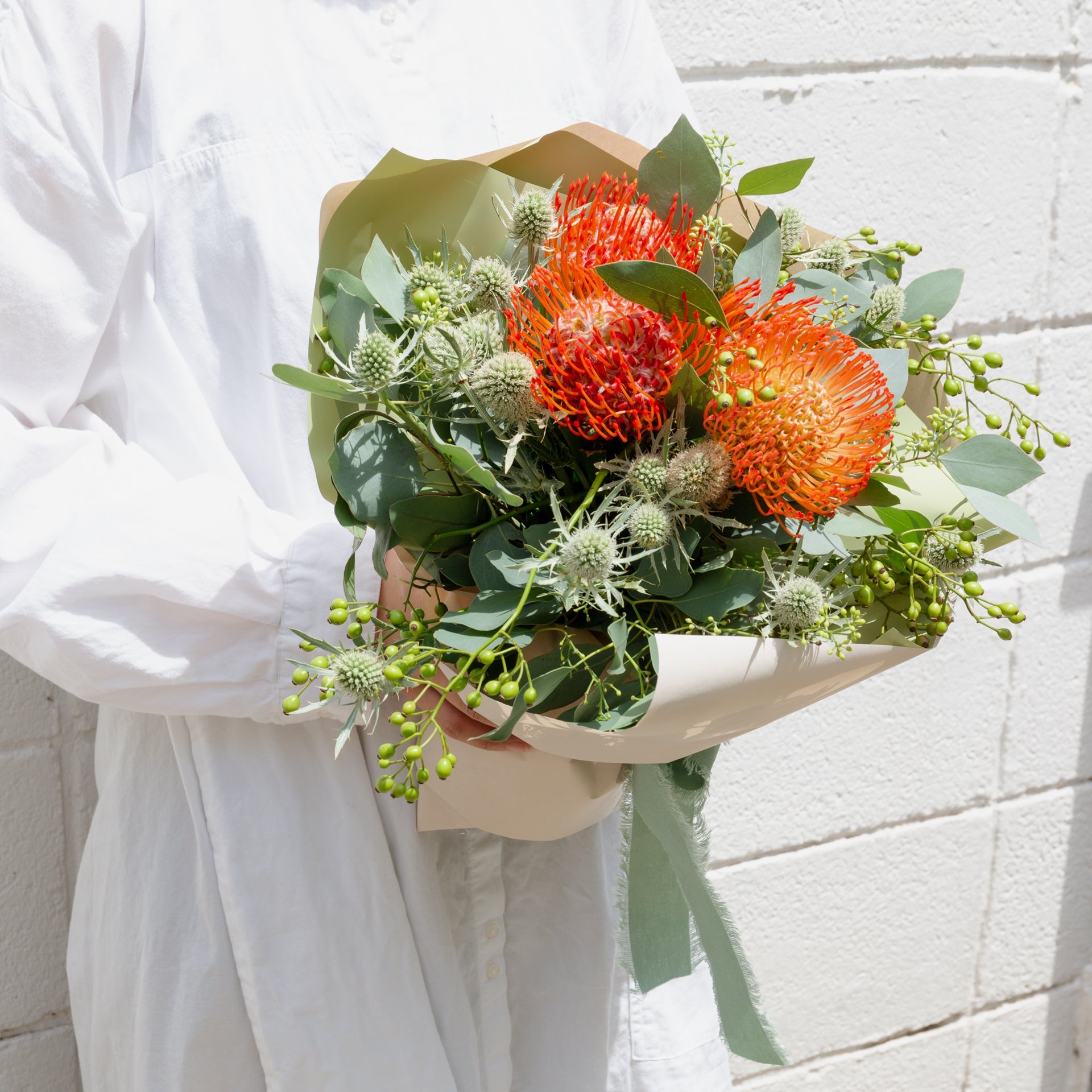 ピンクッションのブーケをオーダーするならFlower&amp;Plants tette │ 「手から手へ、想いを運ぶフラワーショップ」【板橋駅徒歩4分】【熟練フローリスト夫婦が運営】【最短2営業日で発送】【24時間365日注文OK】【ギフトは3300円〜】フラワーギフトを手から手へ、想いを込めたブーケやアレンジメントで大切な人に感謝と愛情を。シーンや用途に合わせて選びやすい豊富な種